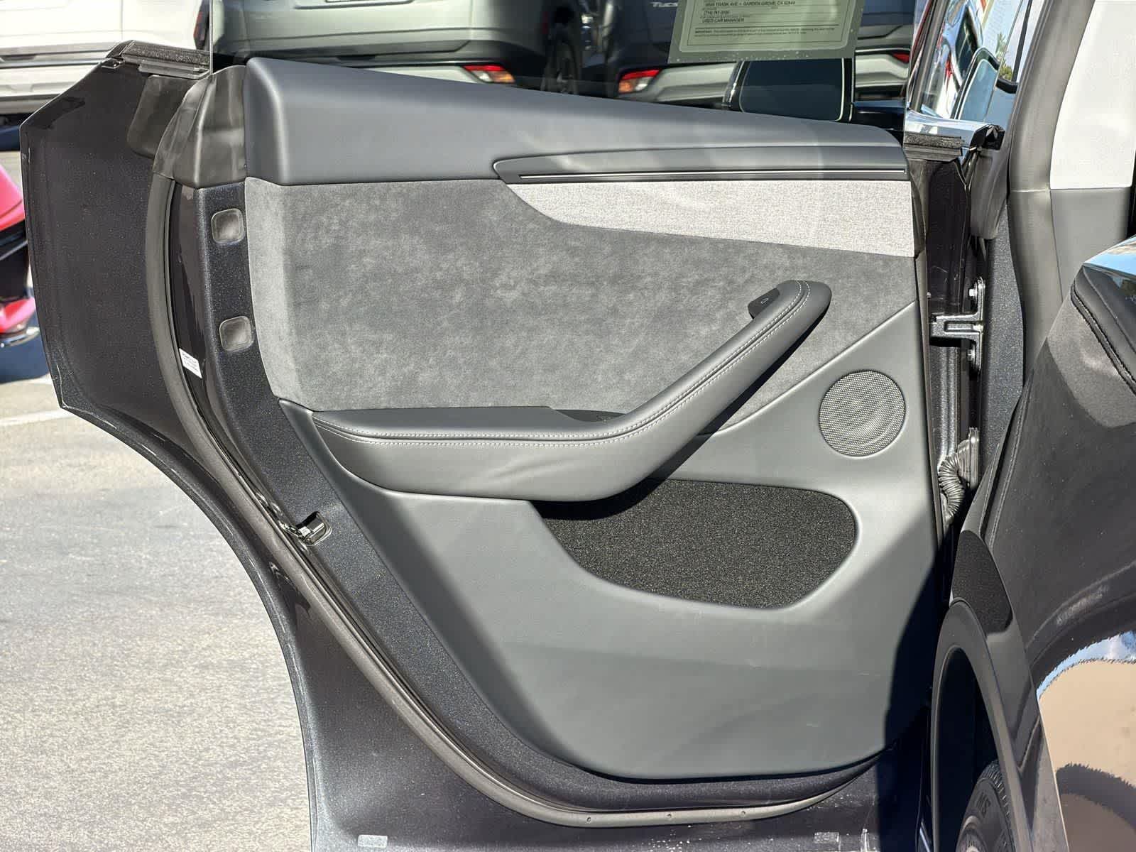 Thumbnail: 2026 Tesla Model Y - 28