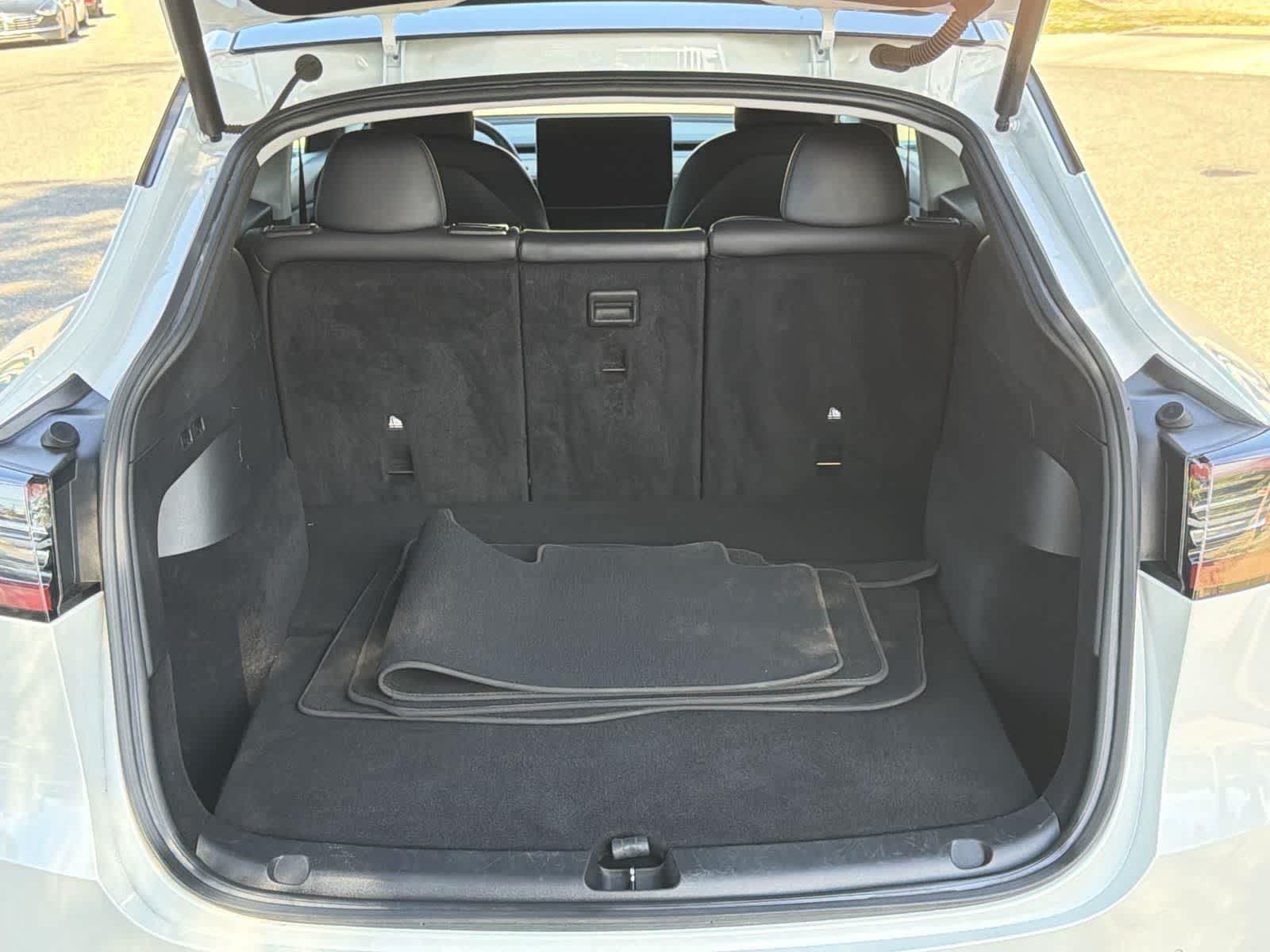 Thumbnail: 2021 Tesla Model Y - 28