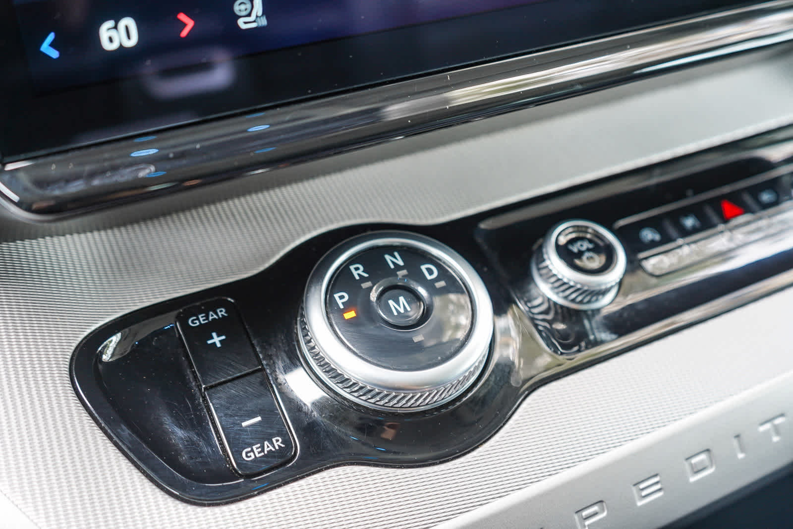 Thumbnail: 2025 Ford Expedition - 24
