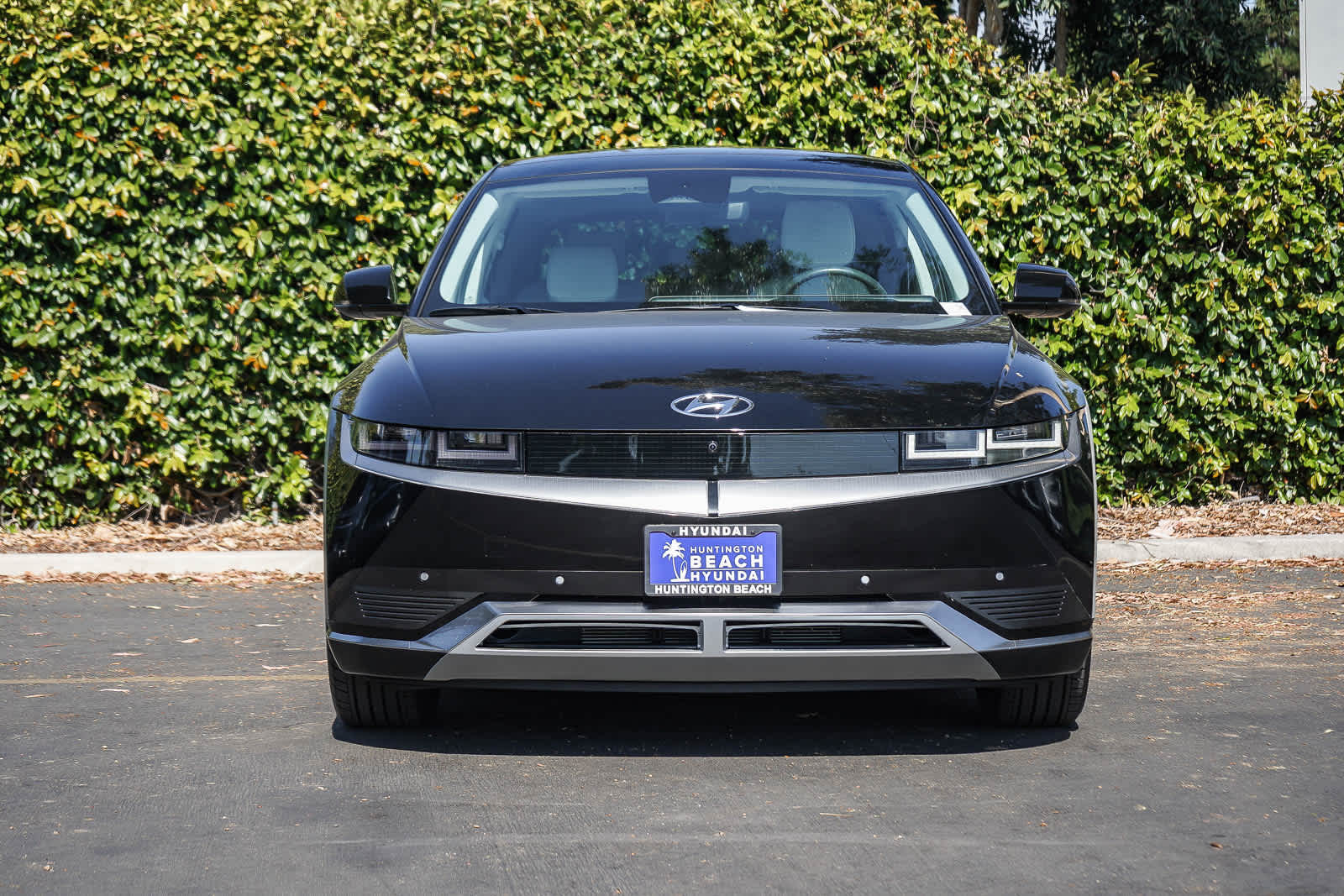 Used 2024 Hyundai IONIQ 5 Limited with VIN KM8KR4DE3RU253682 for sale in Huntington Beach, CA