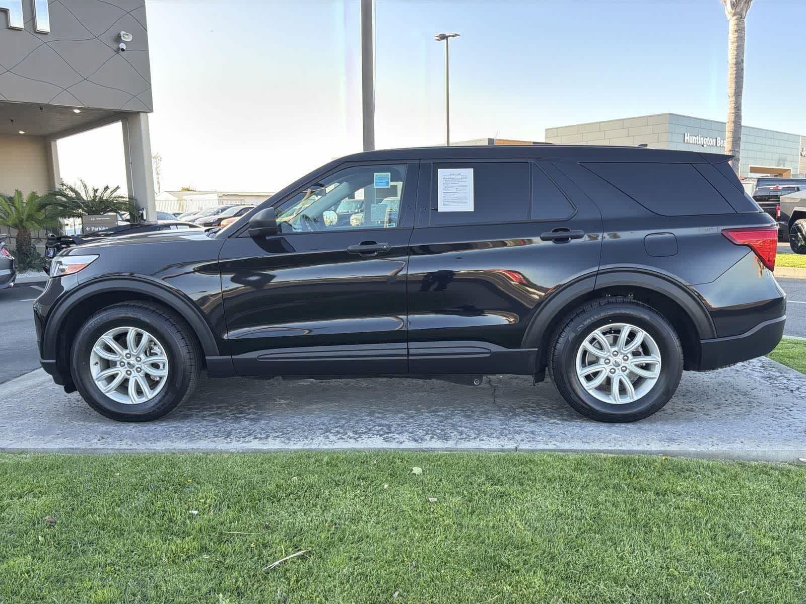 Thumbnail: 2021 Ford Explorer - 3