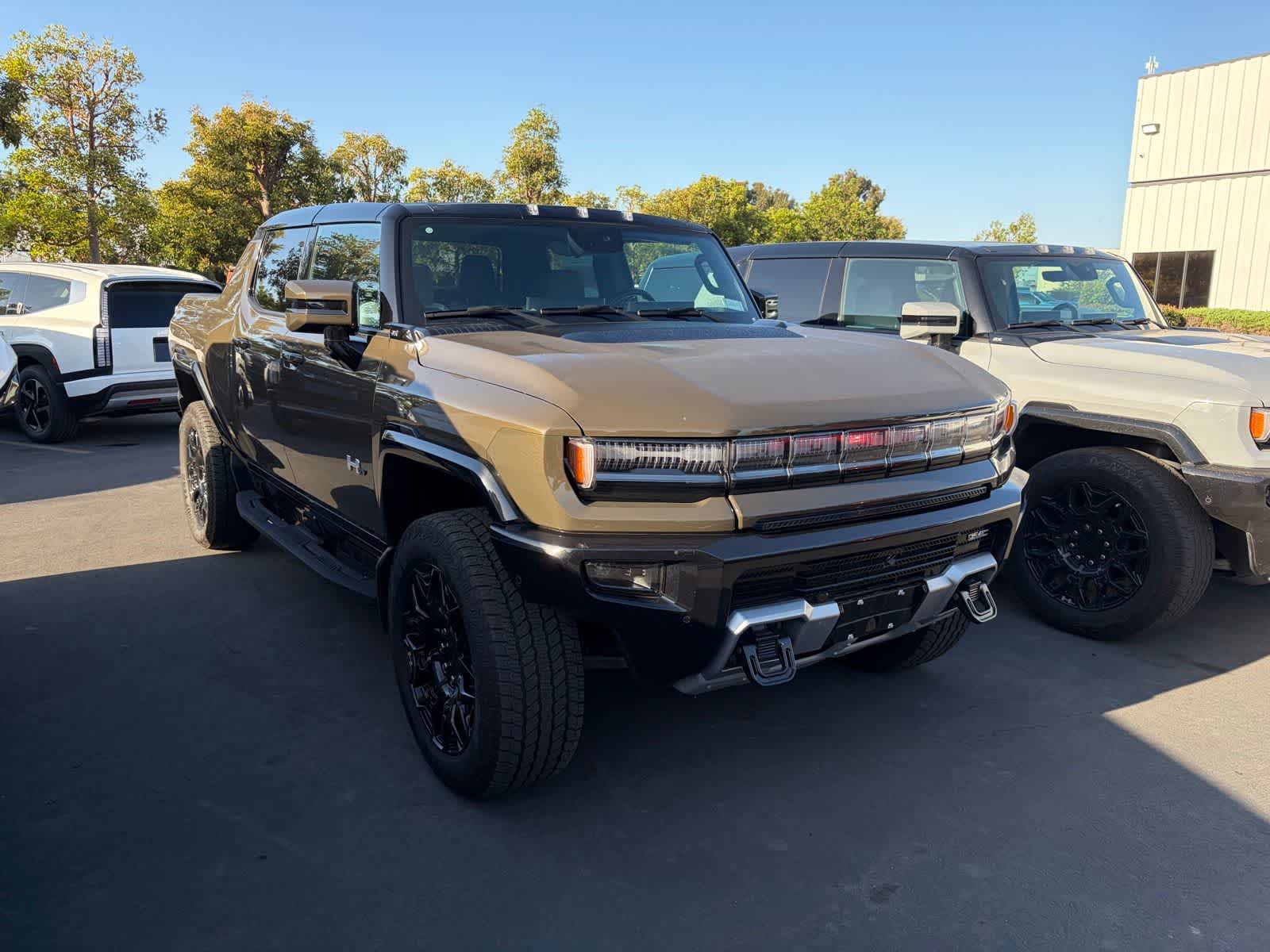 Thumbnail: 2025 GMC Hummer EV - 2