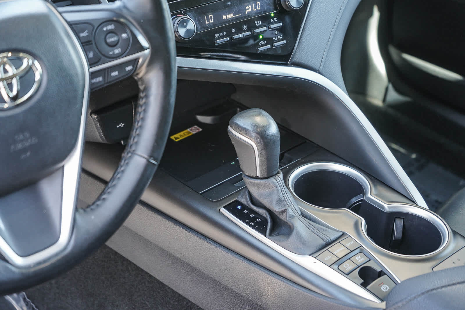 Thumbnail: 2024 Toyota Camry - 18