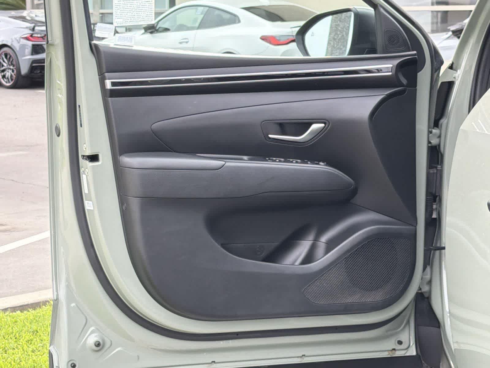 Thumbnail: 2022 Hyundai Santa Cruz - 23