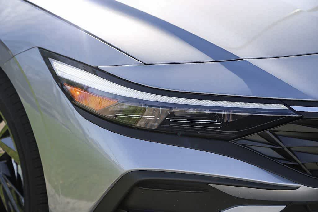 Thumbnail: 2026 Hyundai Elantra - 7