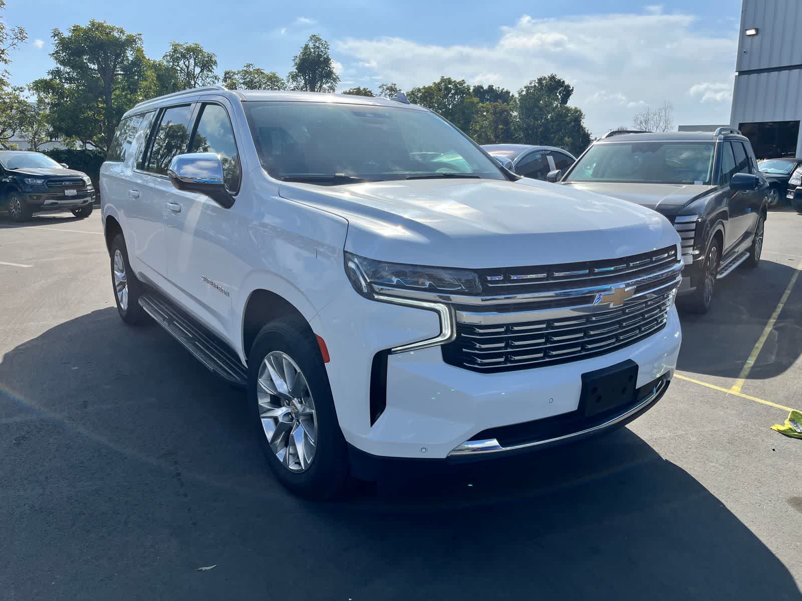 Thumbnail: 2023 Chevrolet Suburban - 2