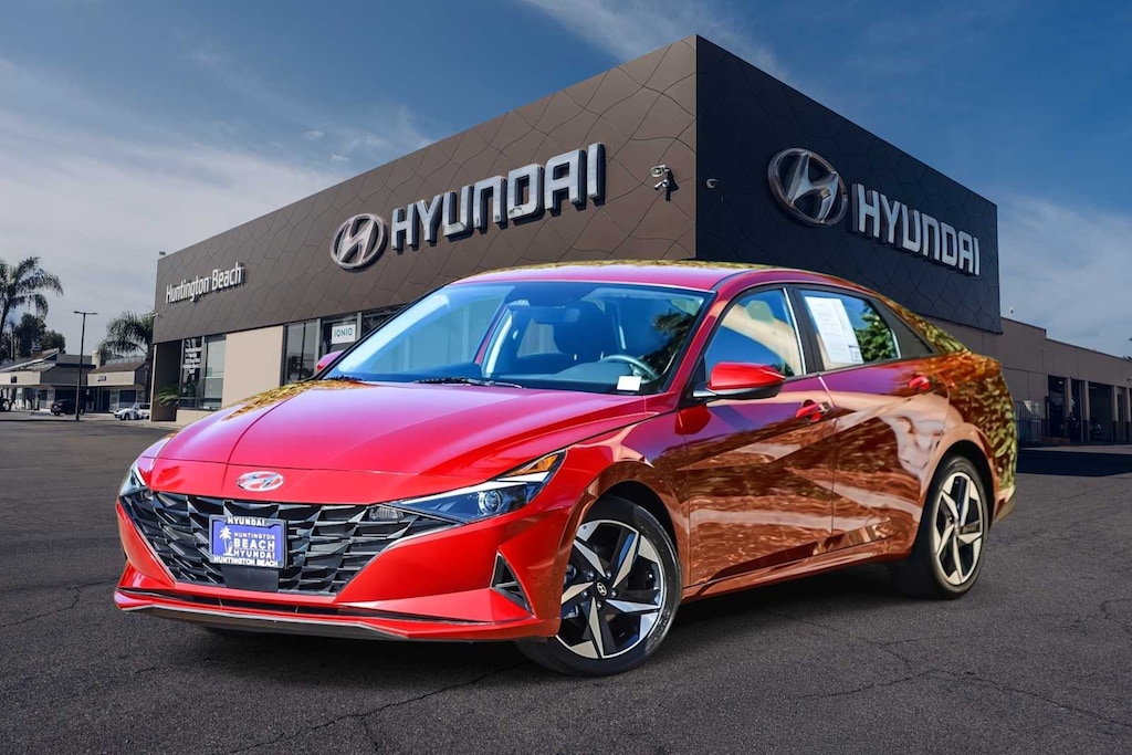 Used 2023 Hyundai Elantra SEL Sedan