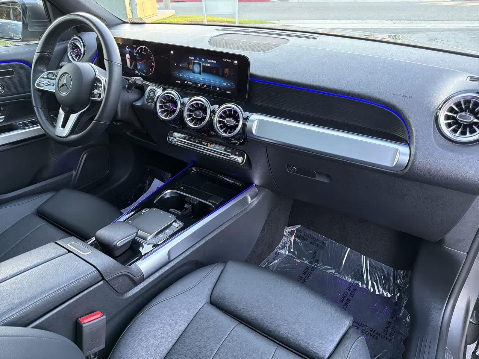 Thumbnail: 2023 Mercedes-Benz GLB - 38