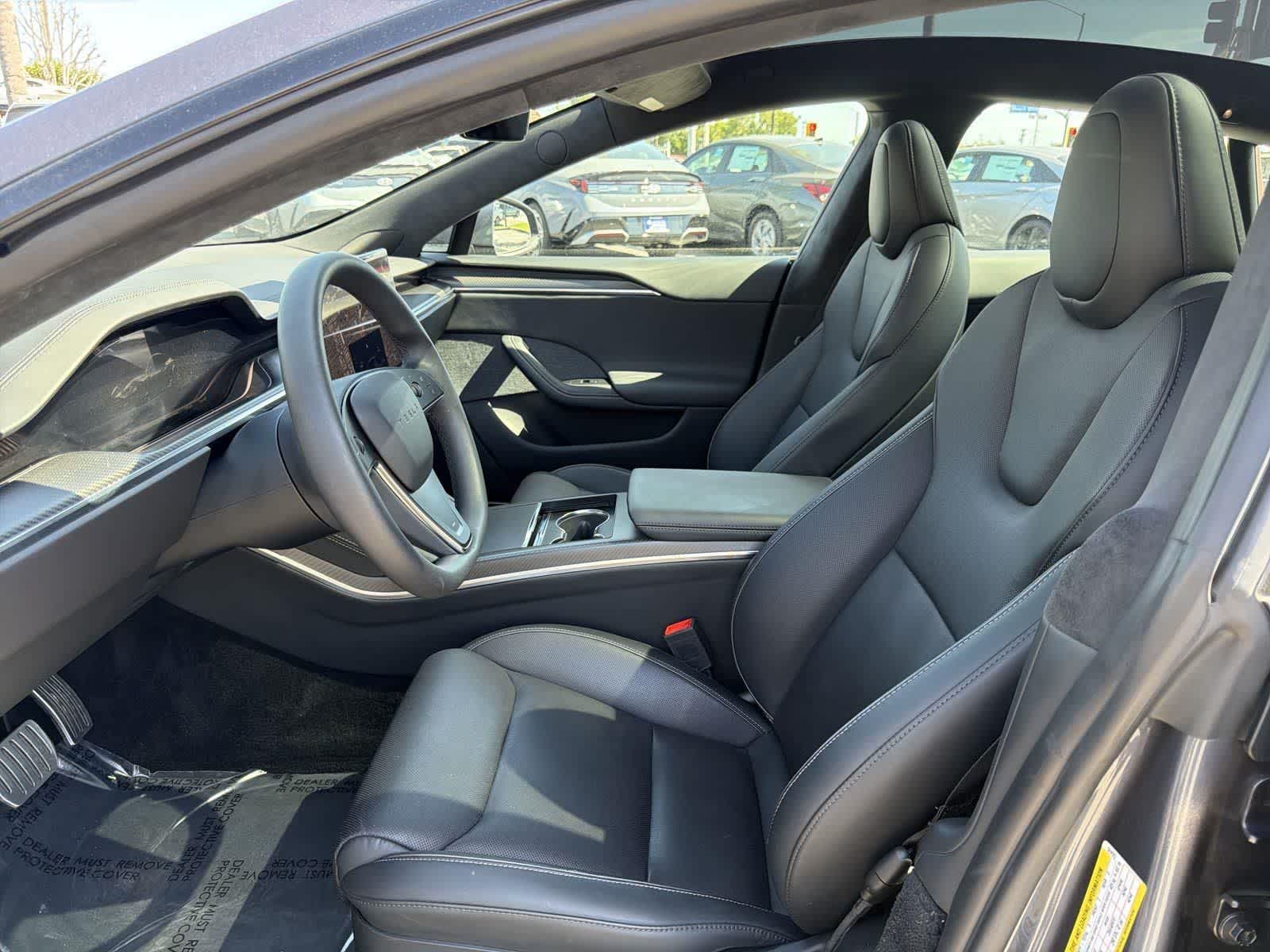 Thumbnail: 2023 Tesla Model S - 24