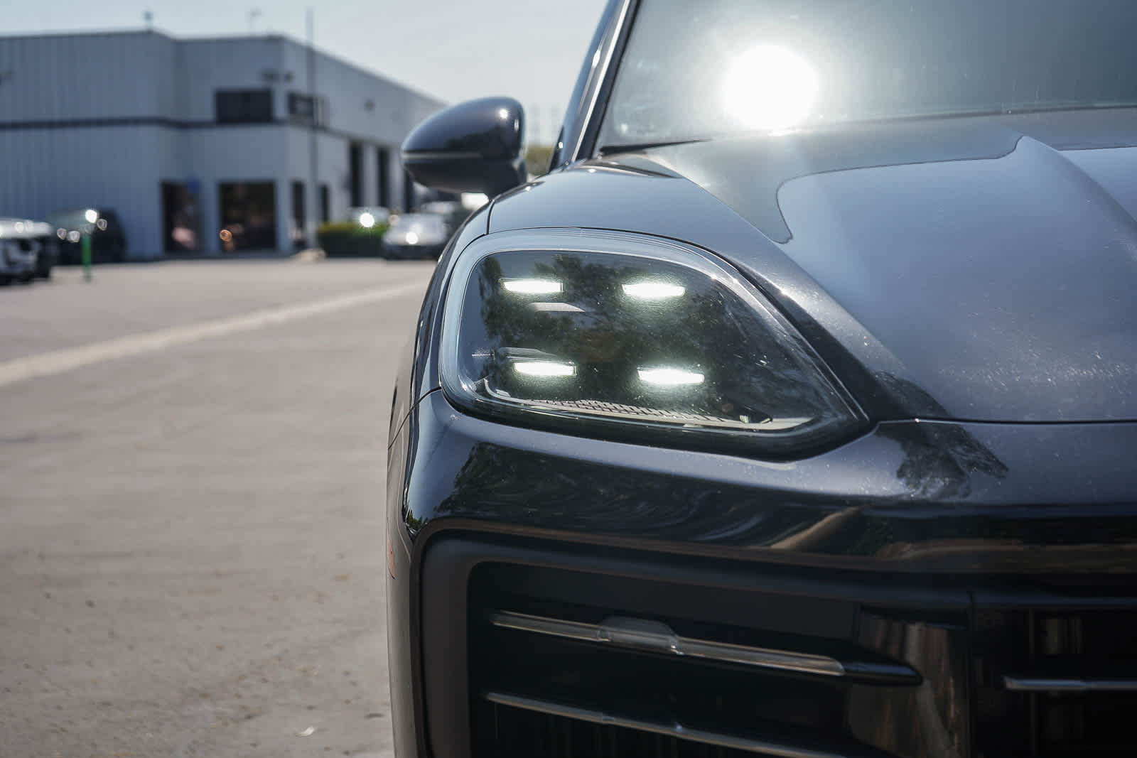 Thumbnail: 2024 Porsche Cayenne - 9