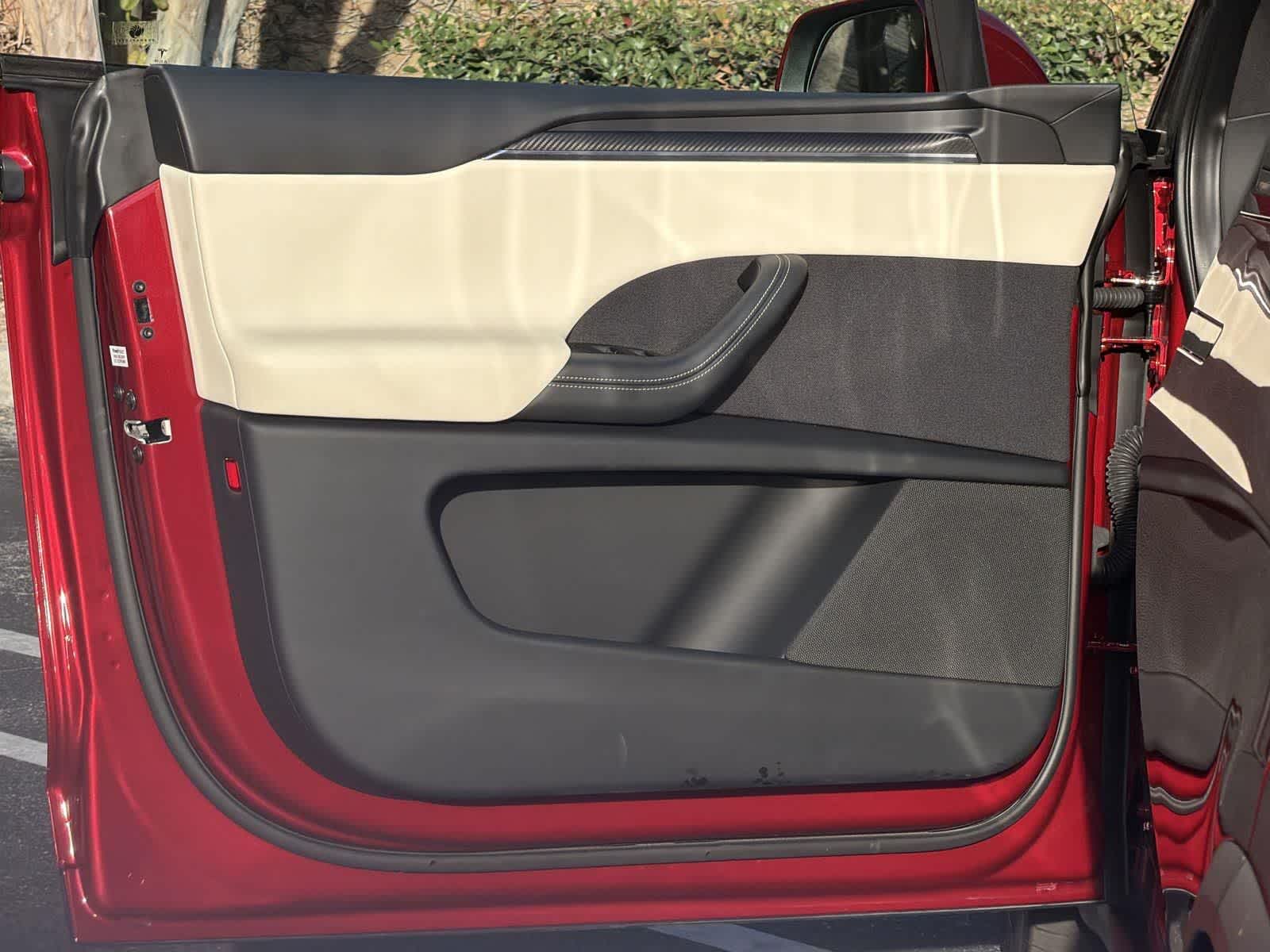 Thumbnail: 2024 Tesla Model X - 23