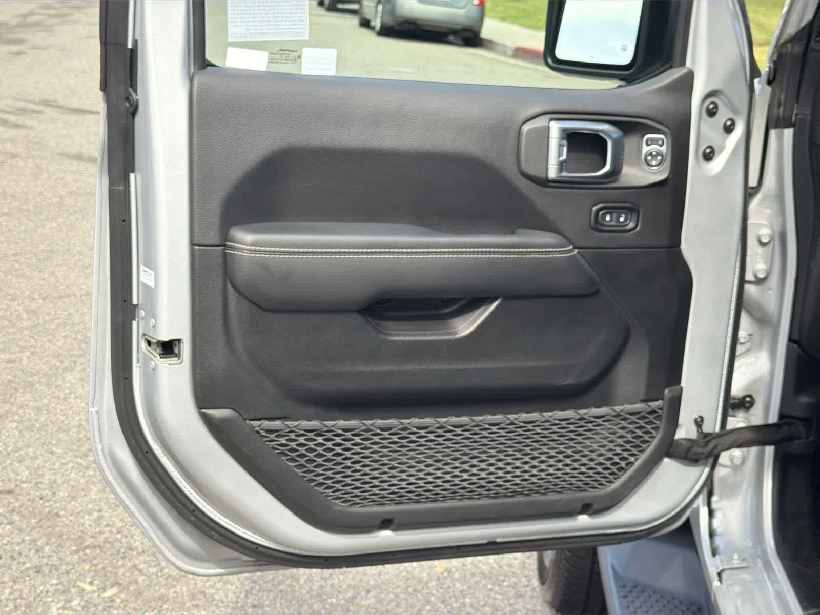 Thumbnail: 2023 Jeep Wrangler - 21