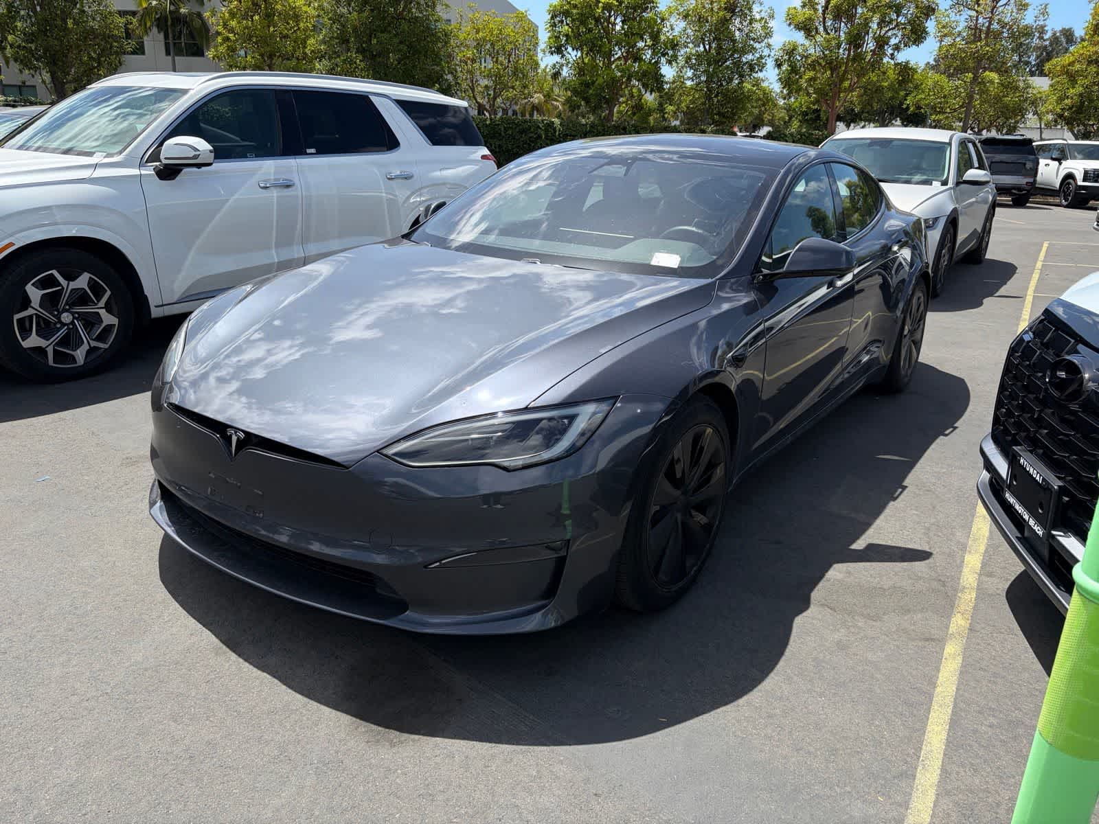 2023 Tesla Model S Standard Range's photo