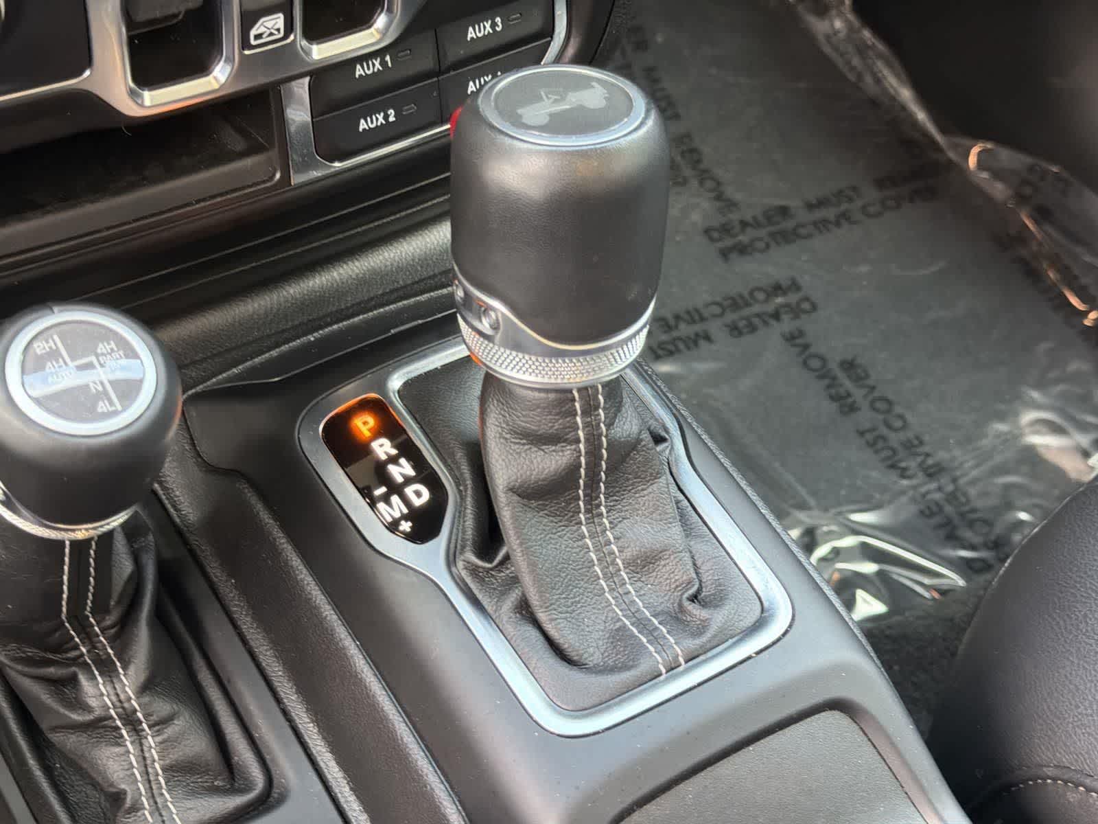 Thumbnail: 2023 Jeep Wrangler - 16