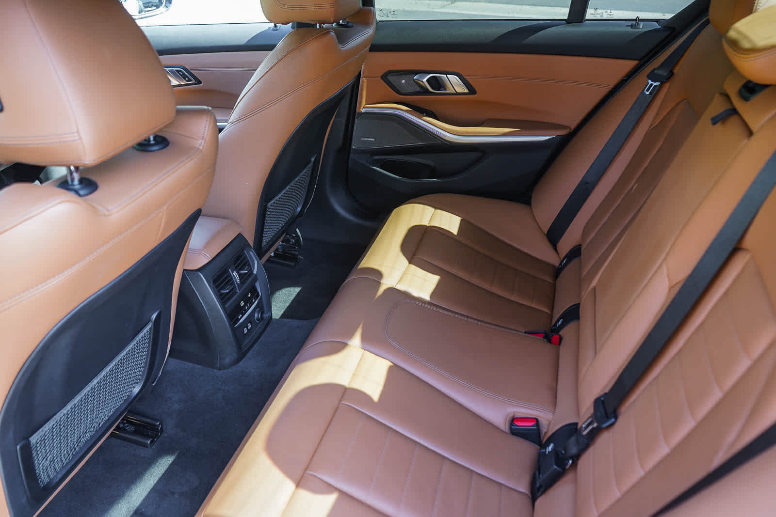 Thumbnail: 2020 BMW 3 Series - 18
