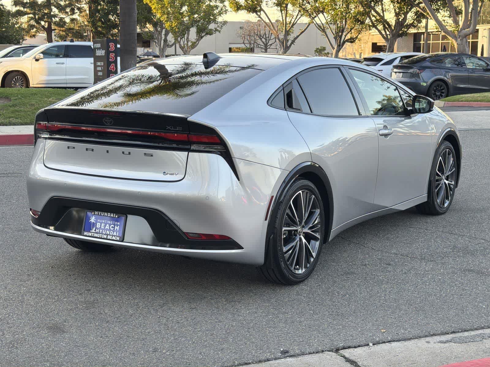 Thumbnail: 2024 Toyota Prius - 6