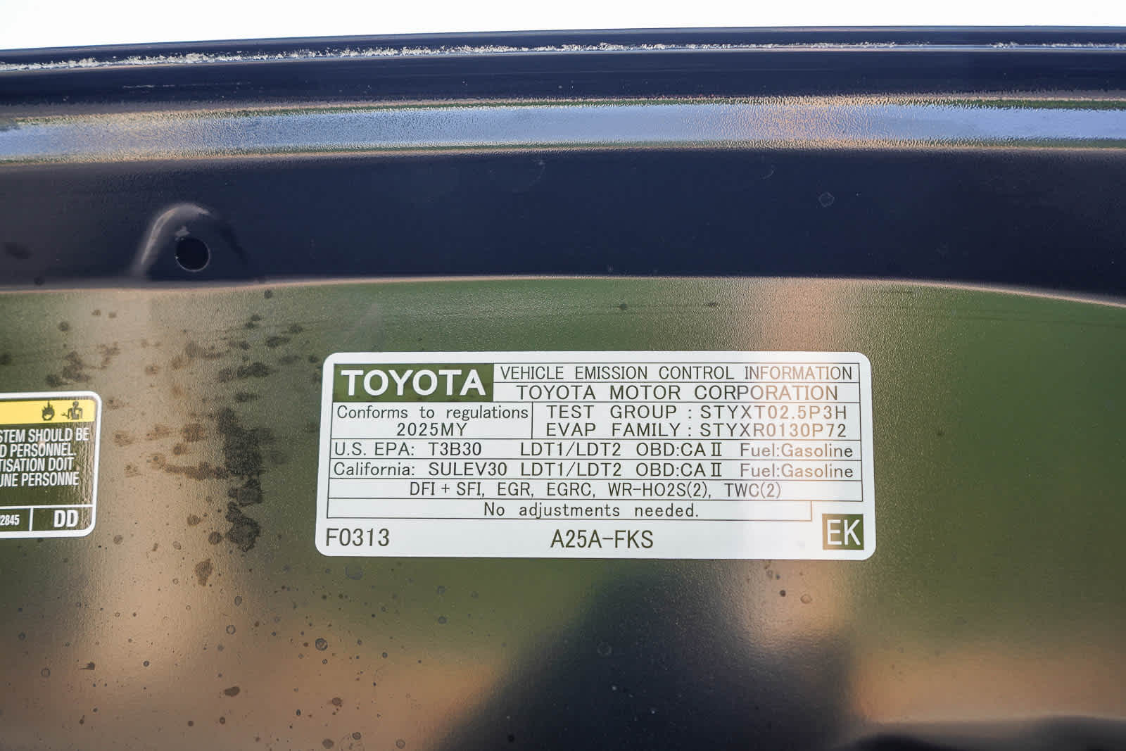 Thumbnail: 2025 Toyota RAV4 - 27