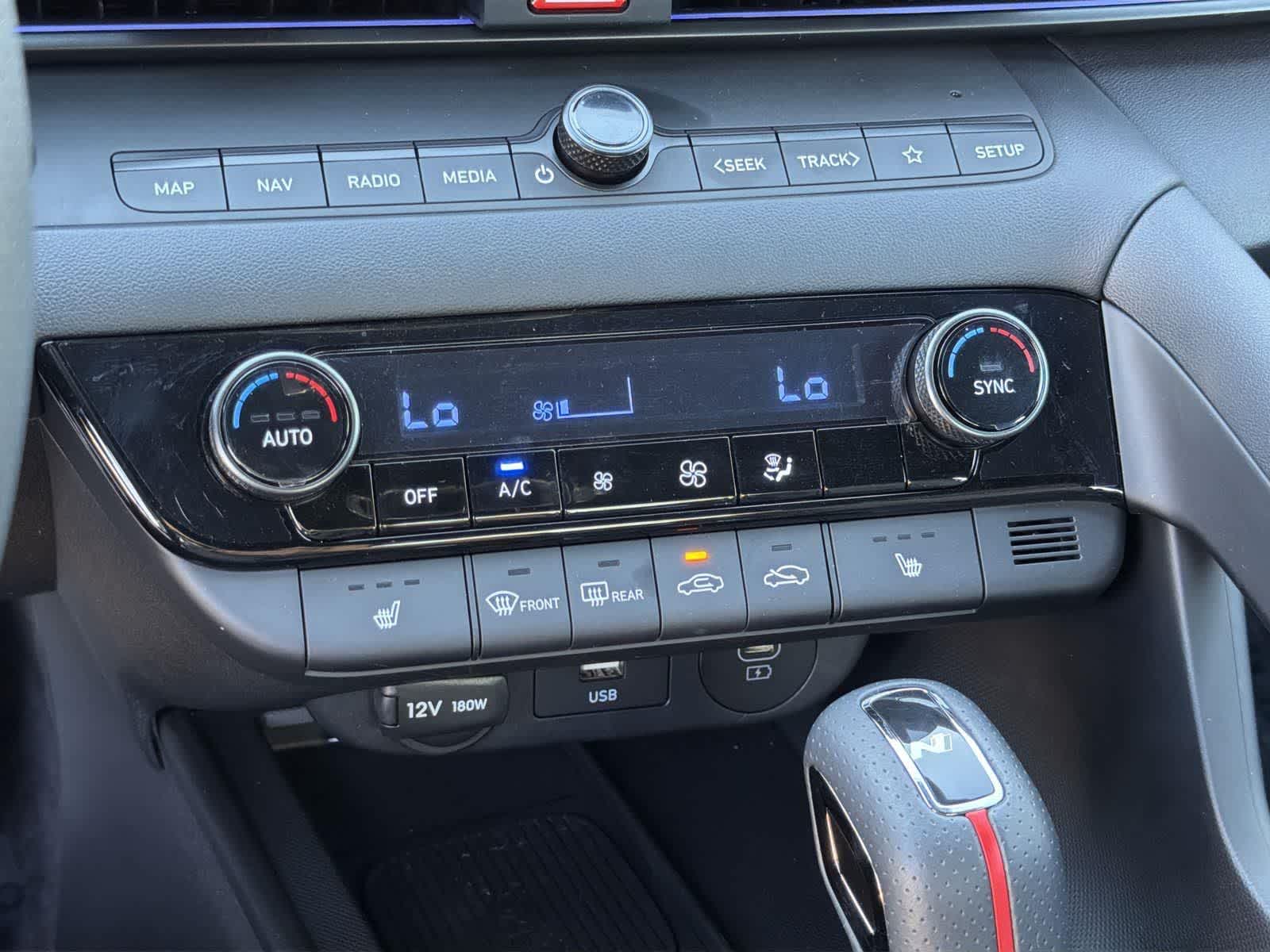 Thumbnail: 2025 Hyundai Elantra - 16