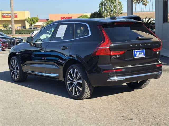 Thumbnail: 2022 Volvo XC60 - 6