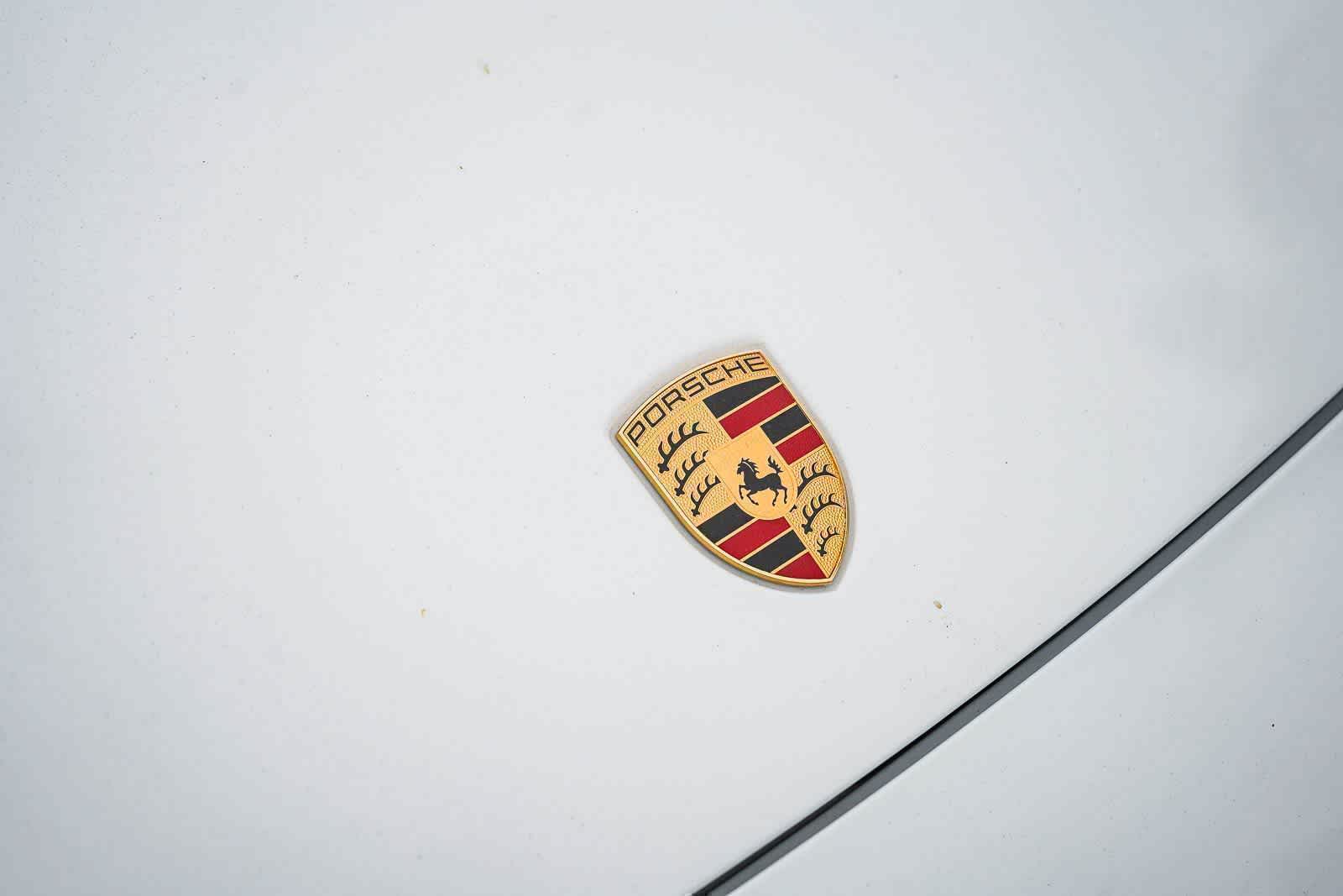 Thumbnail: 2021 Porsche Panamera - 11