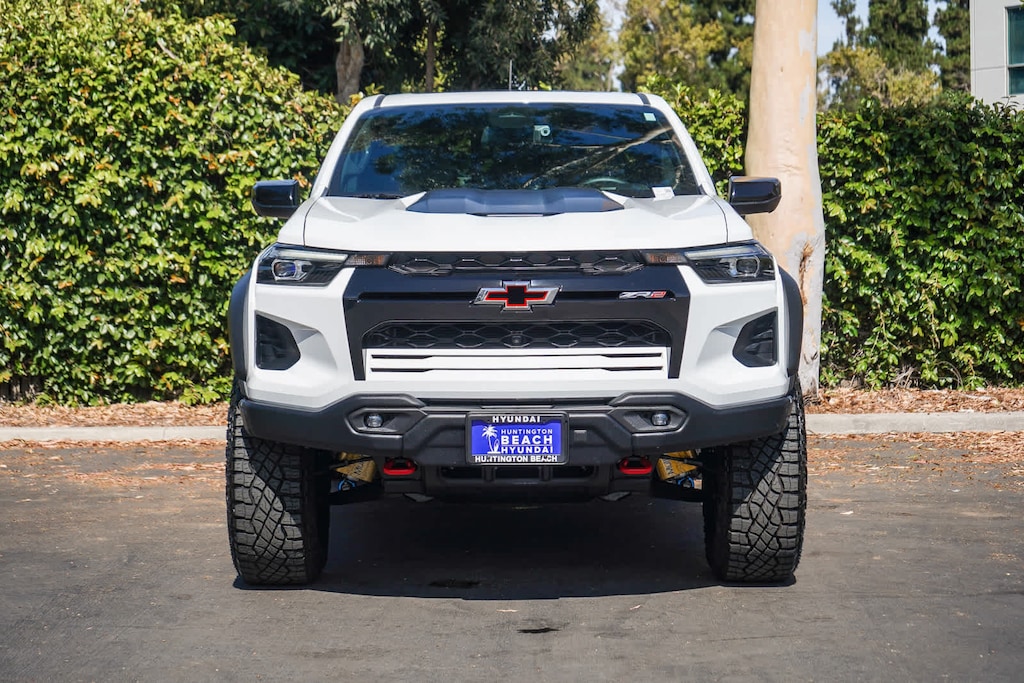 Used 2024 Chevrolet Colorado ZR2 Truck