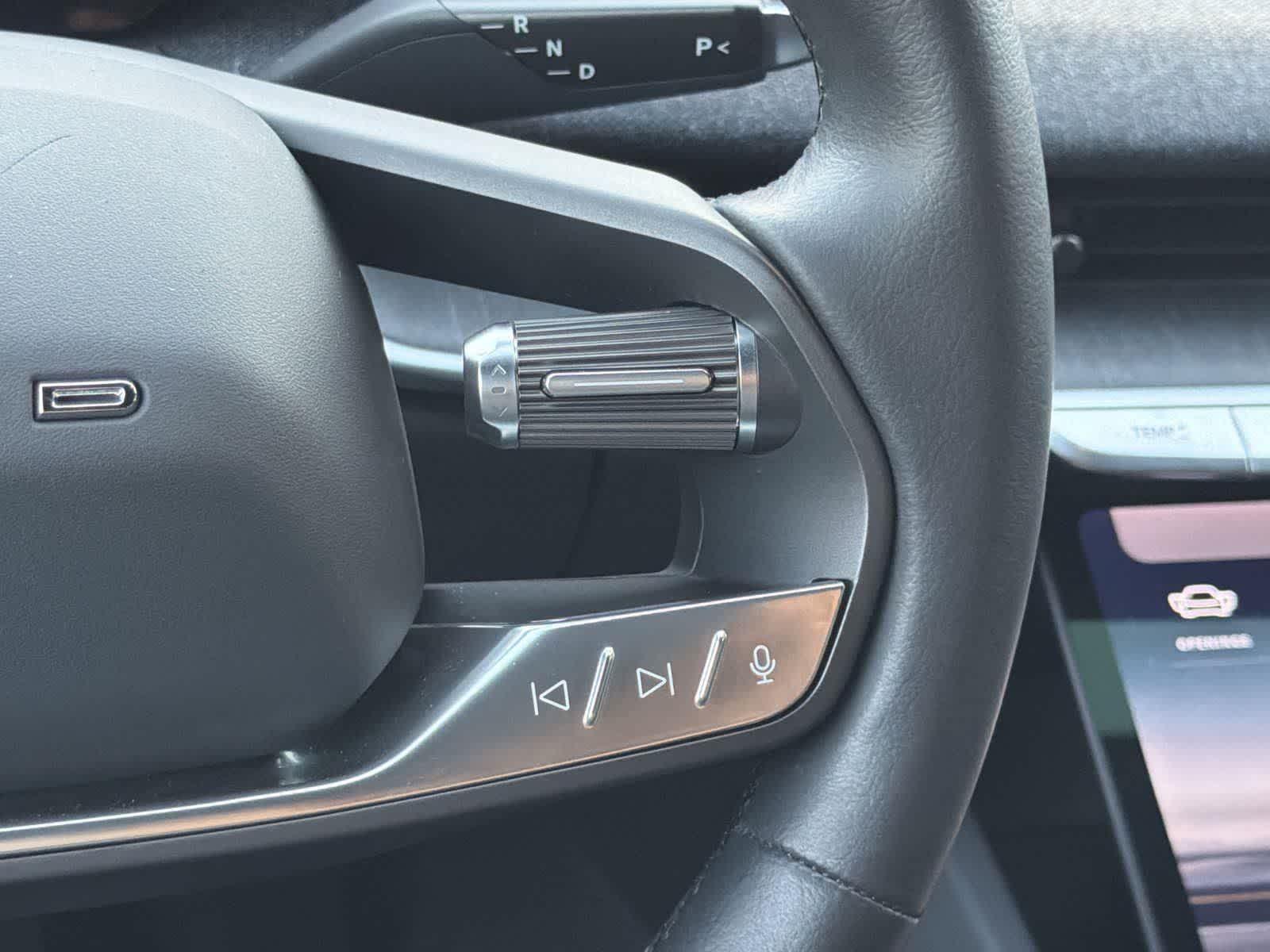 Thumbnail: 2024 Lucid Air - 13