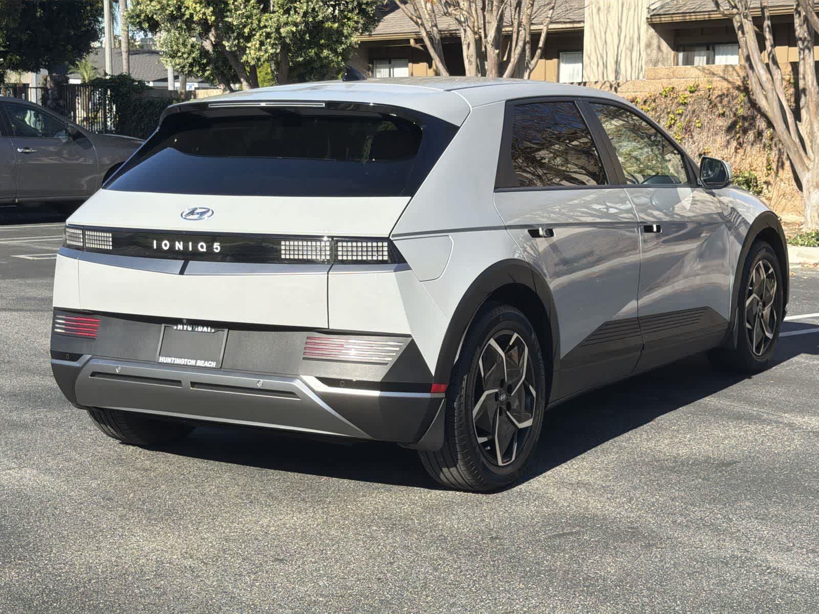 Thumbnail: 2024 Hyundai Ioniq 5 - 6