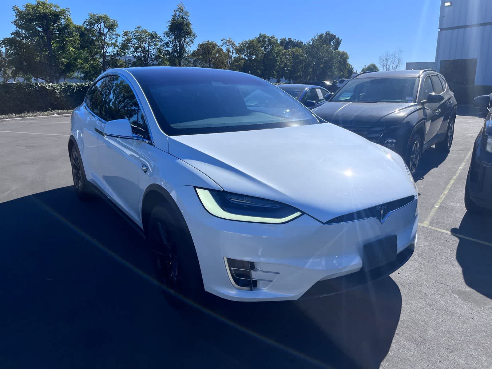 Thumbnail: 2020 Tesla Model X - 2