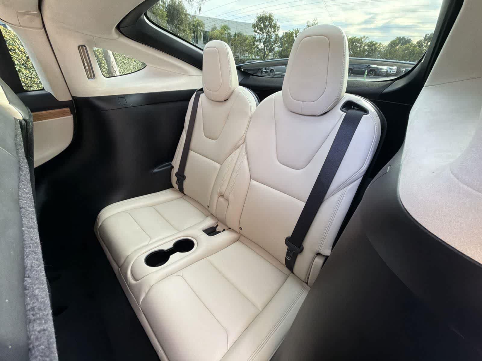 Thumbnail: 2018 Tesla Model X - 30