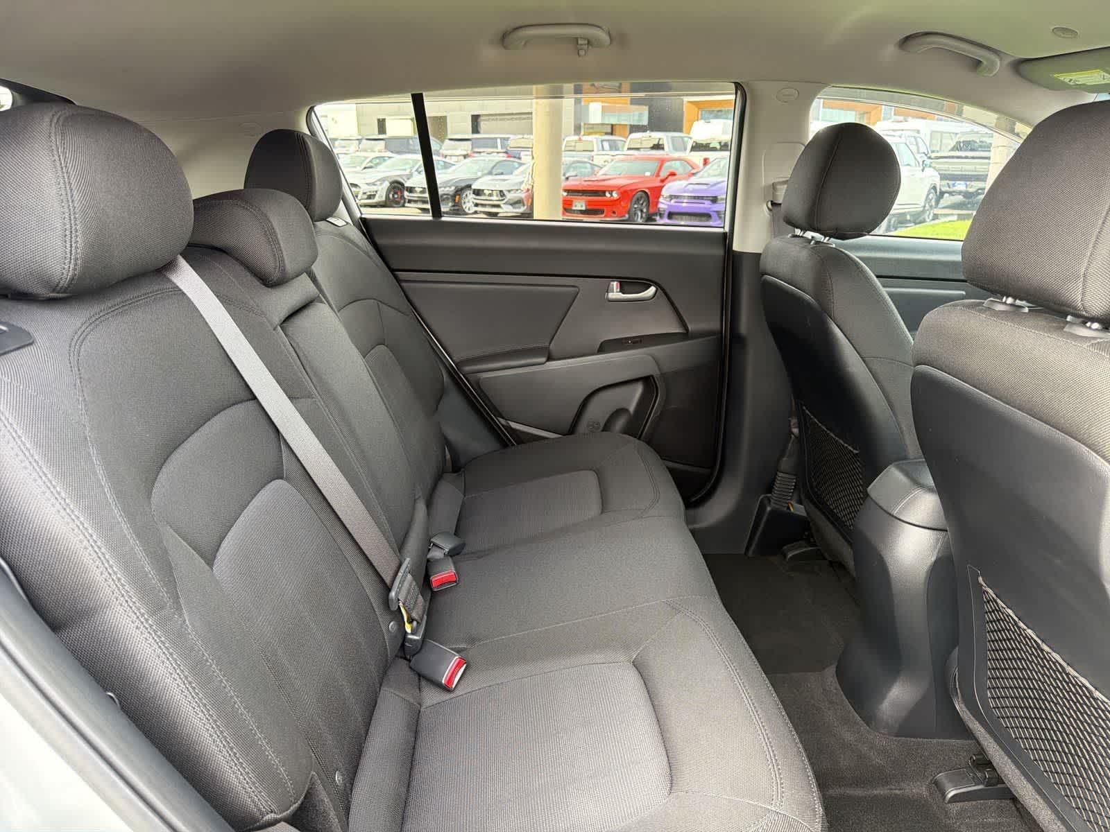 Thumbnail: 2013 Kia Sportage - 28