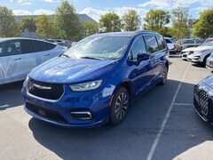 New 2021 Chrysler Pacifica Touring L Van for sale near you in Huntington Beach, CA