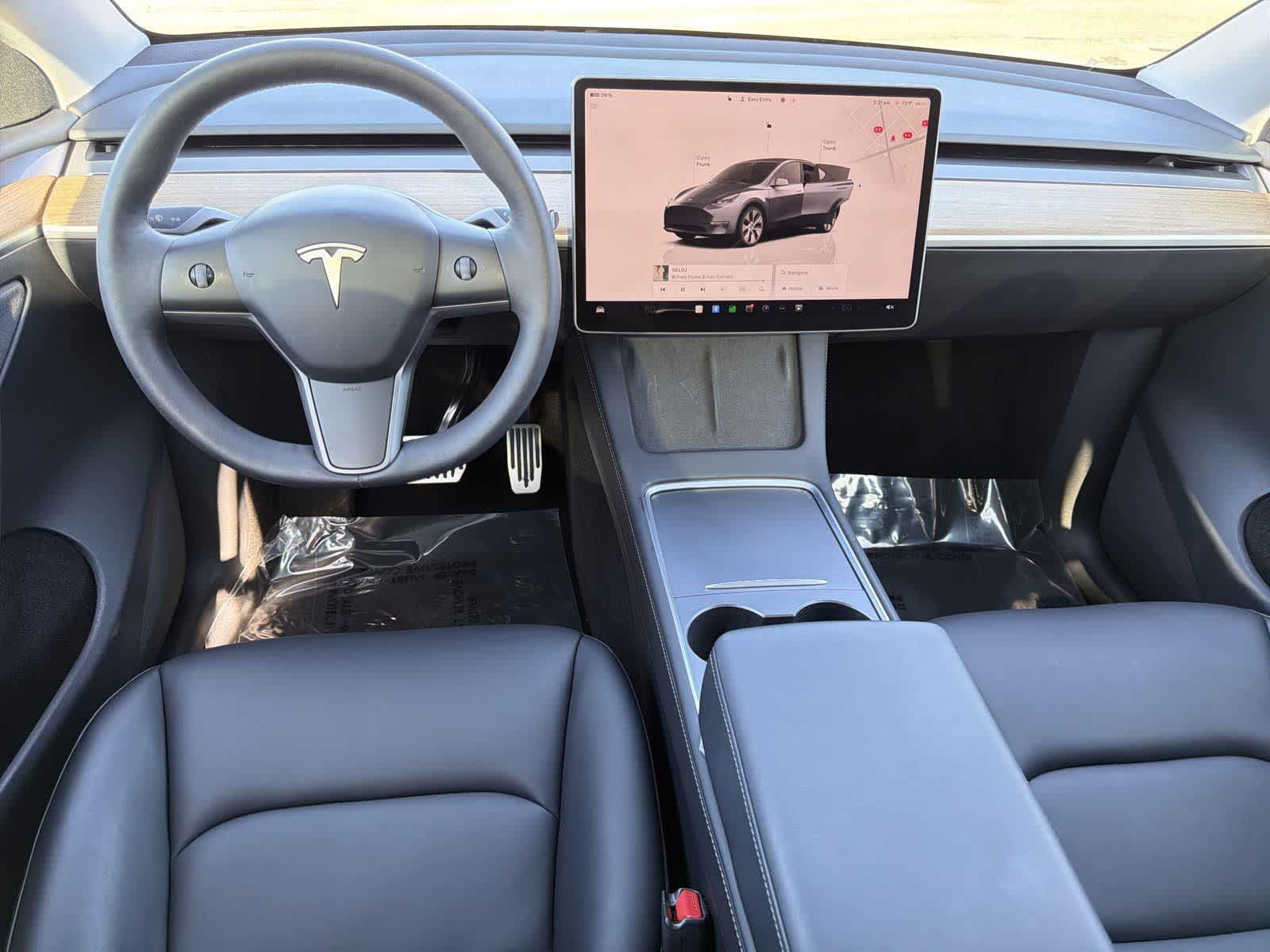 Thumbnail: 2023 Tesla Model Y - 11