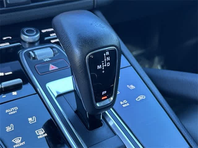 Thumbnail: 2021 Porsche Cayenne - 18