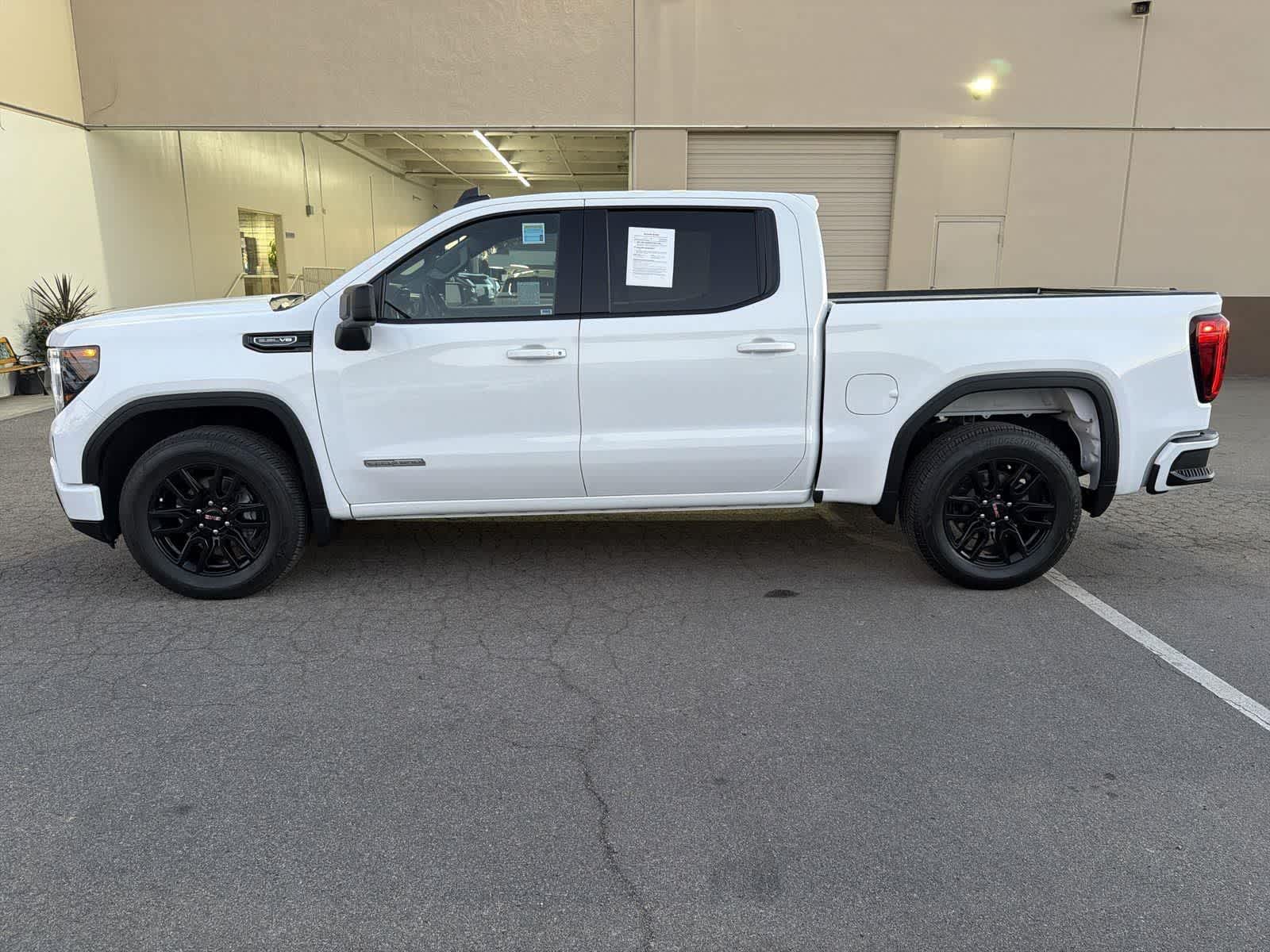 Thumbnail: 2024 GMC Sierra 1500 - 7