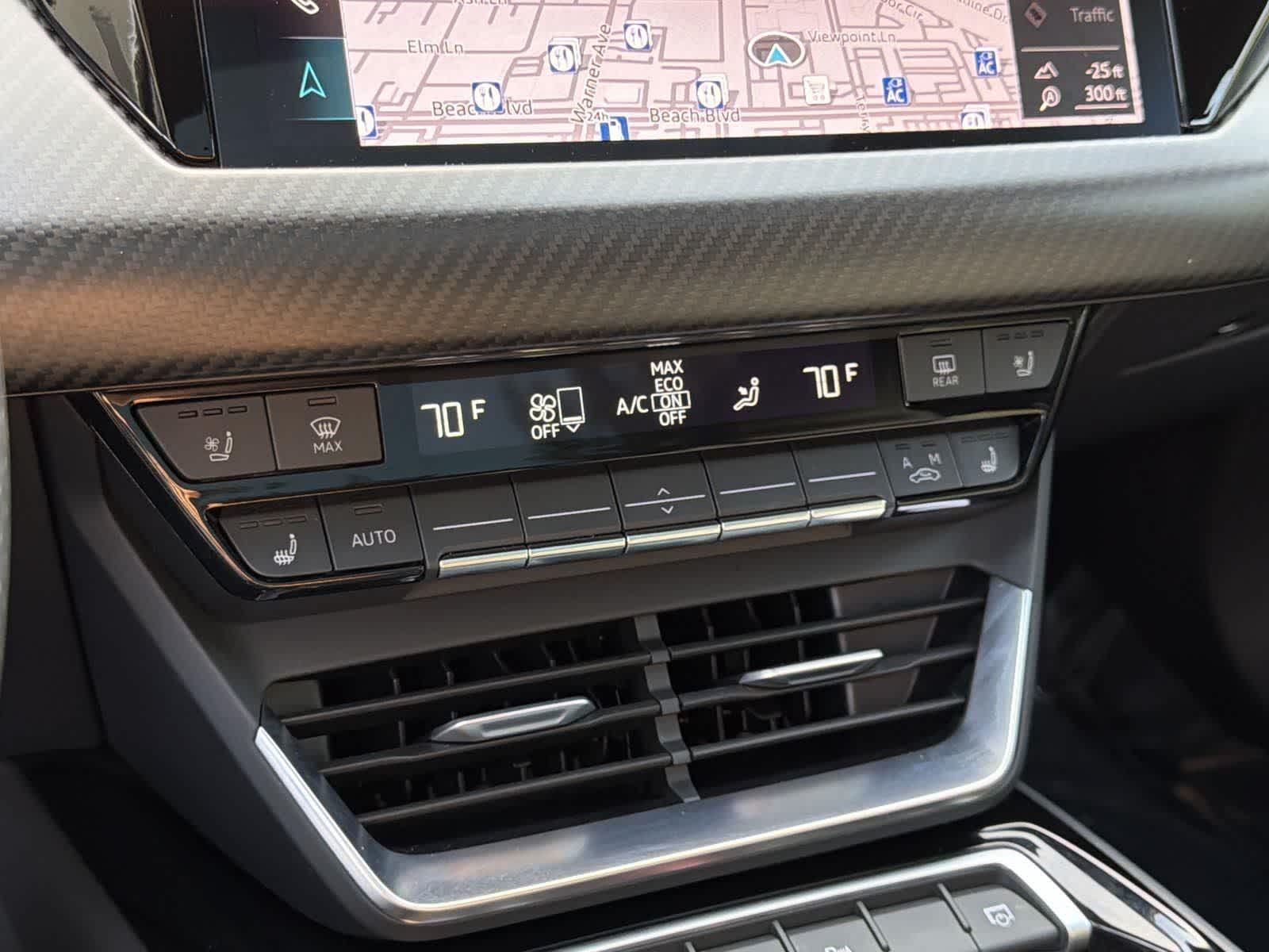 Thumbnail: 2023 Audi e-tron GT - 16