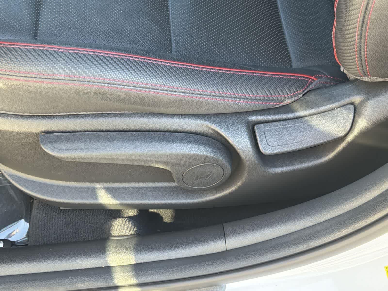 Thumbnail: 2020 Hyundai Elantra - 27