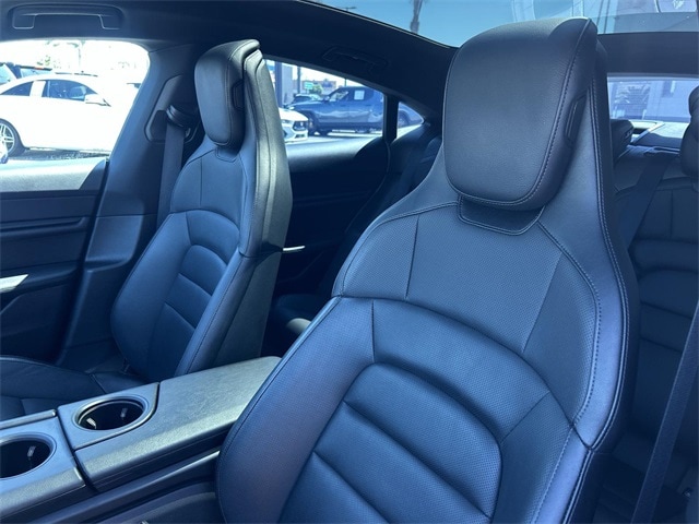 Thumbnail: 2021 Porsche Taycan - 12