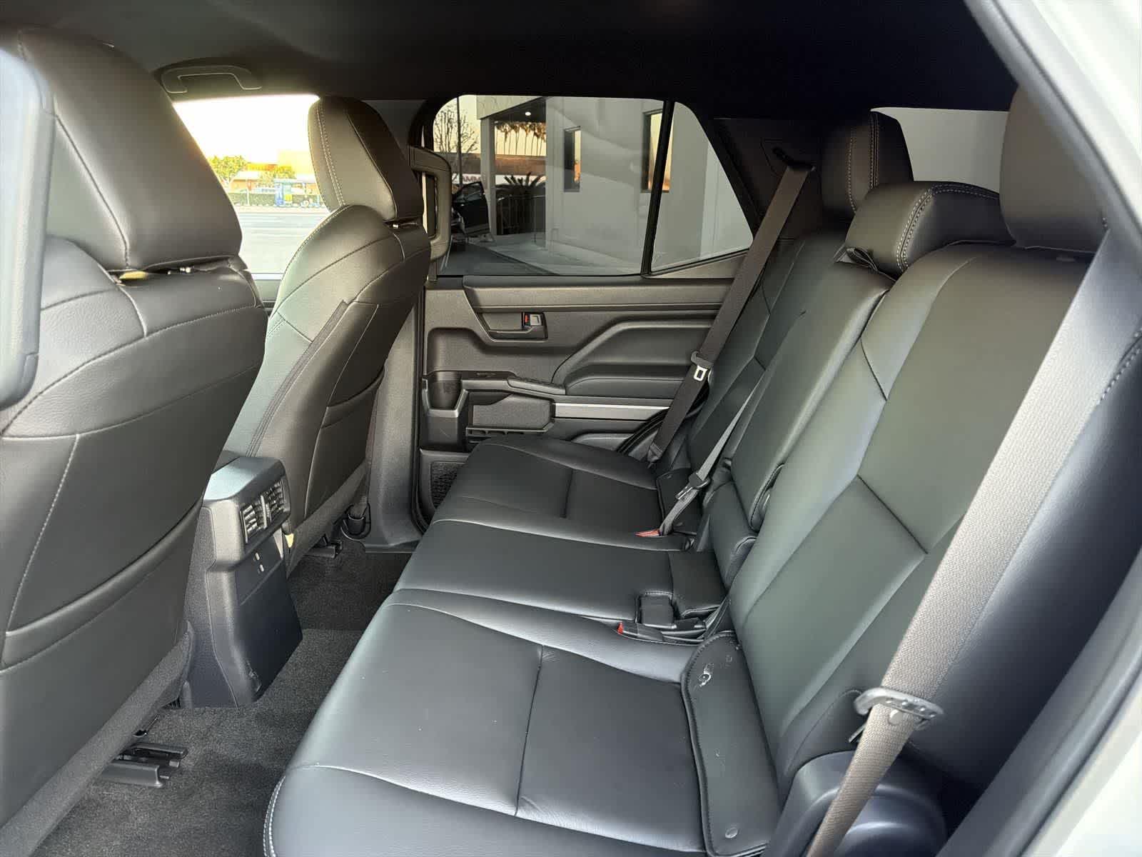 Thumbnail: 2025 Toyota 4Runner - 27