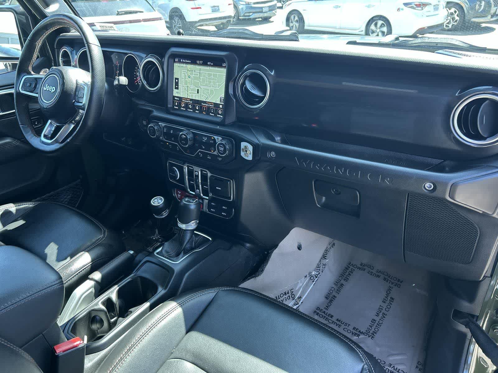 Thumbnail: 2022 Jeep Wrangler - 22