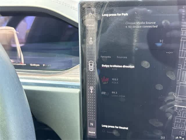 Thumbnail: 2022 Tesla Model X - 18