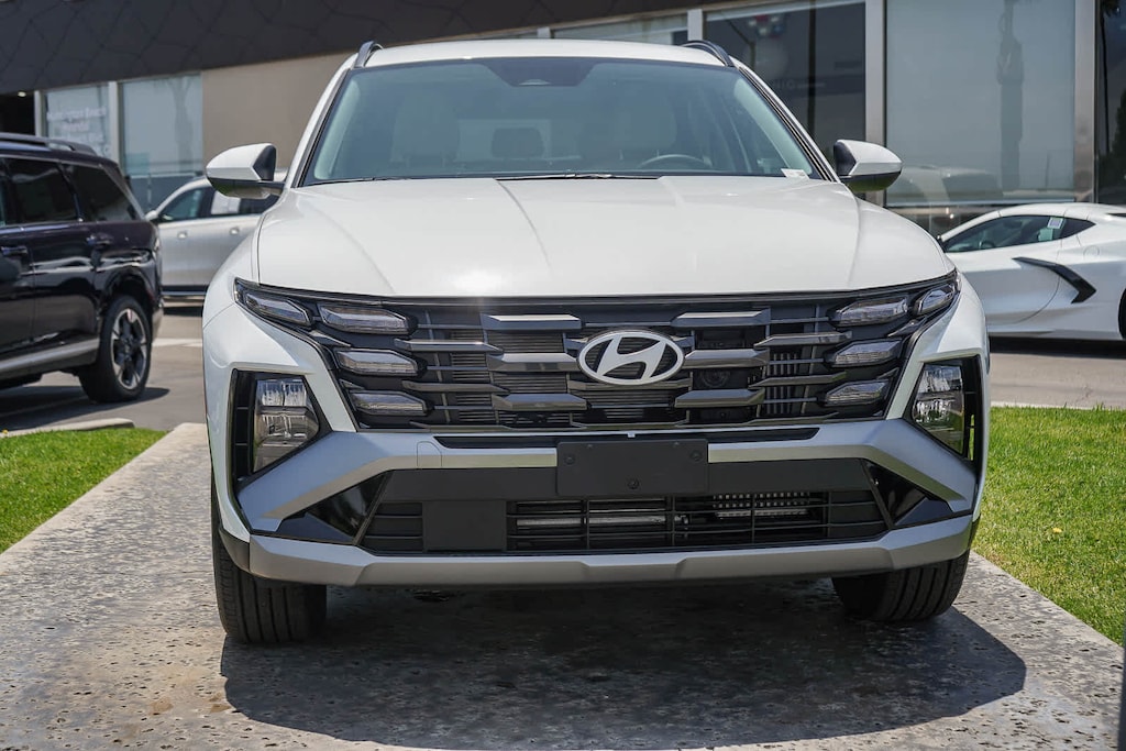 New 2026 Hyundai Tucson Plug-In Hybrid SEL SUV