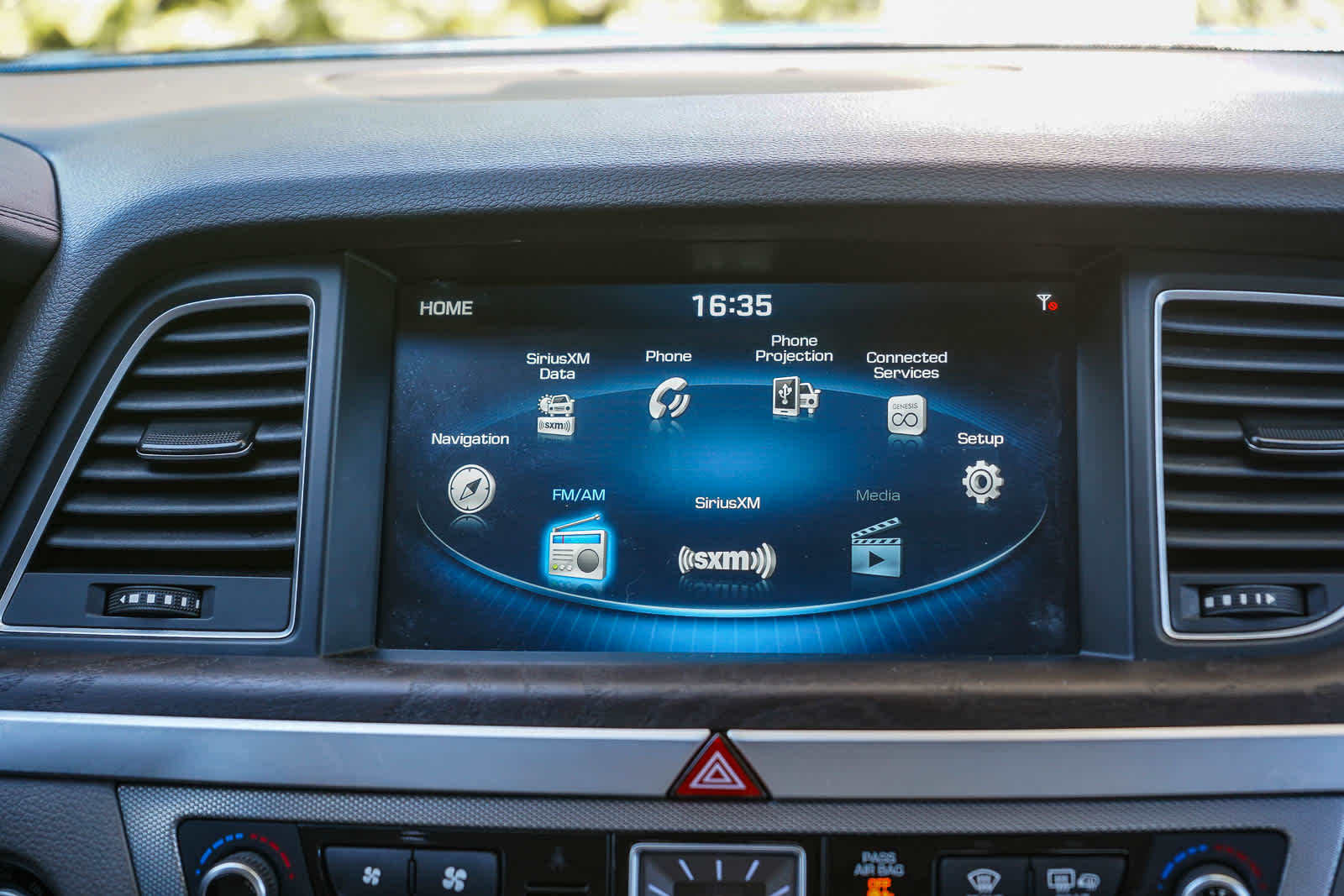 Thumbnail: 2019 Genesis G80 - 13