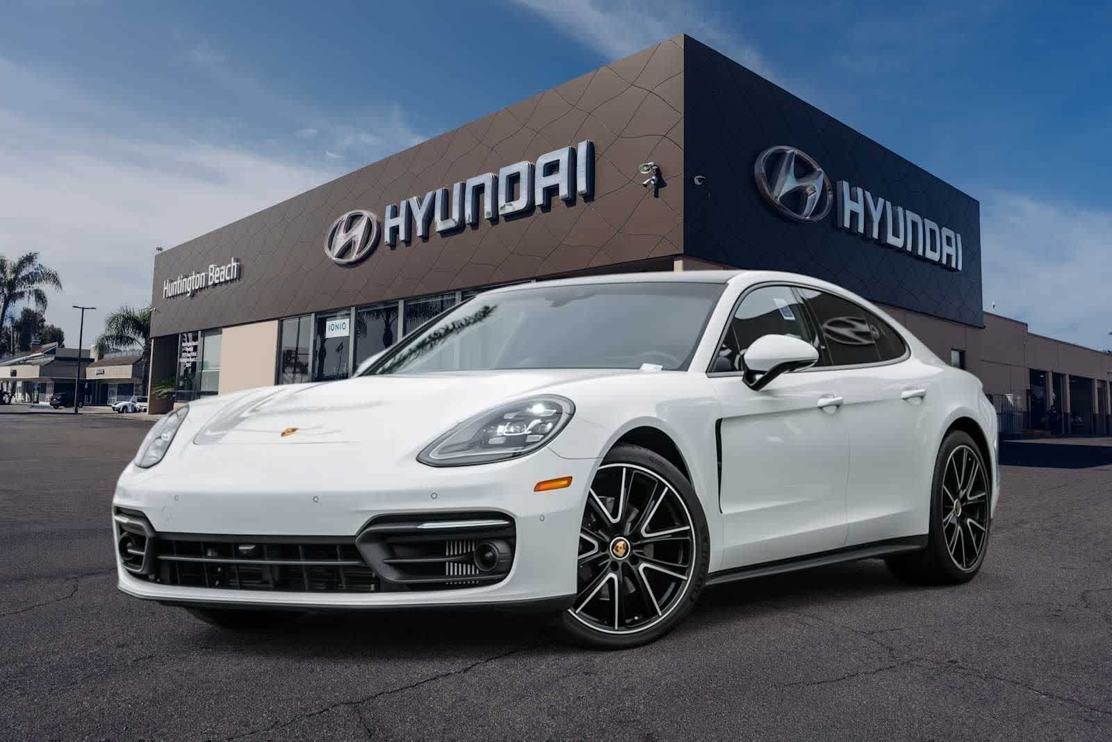 Thumbnail: 2021 Porsche Panamera - 1