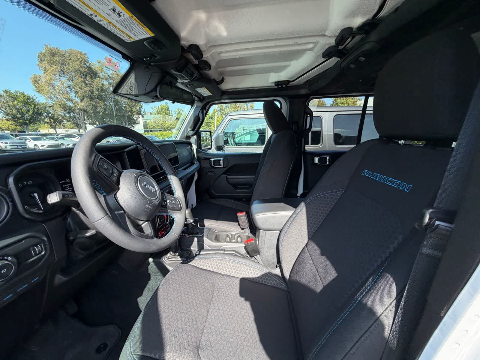 Thumbnail: 2025 Jeep Wrangler - 6