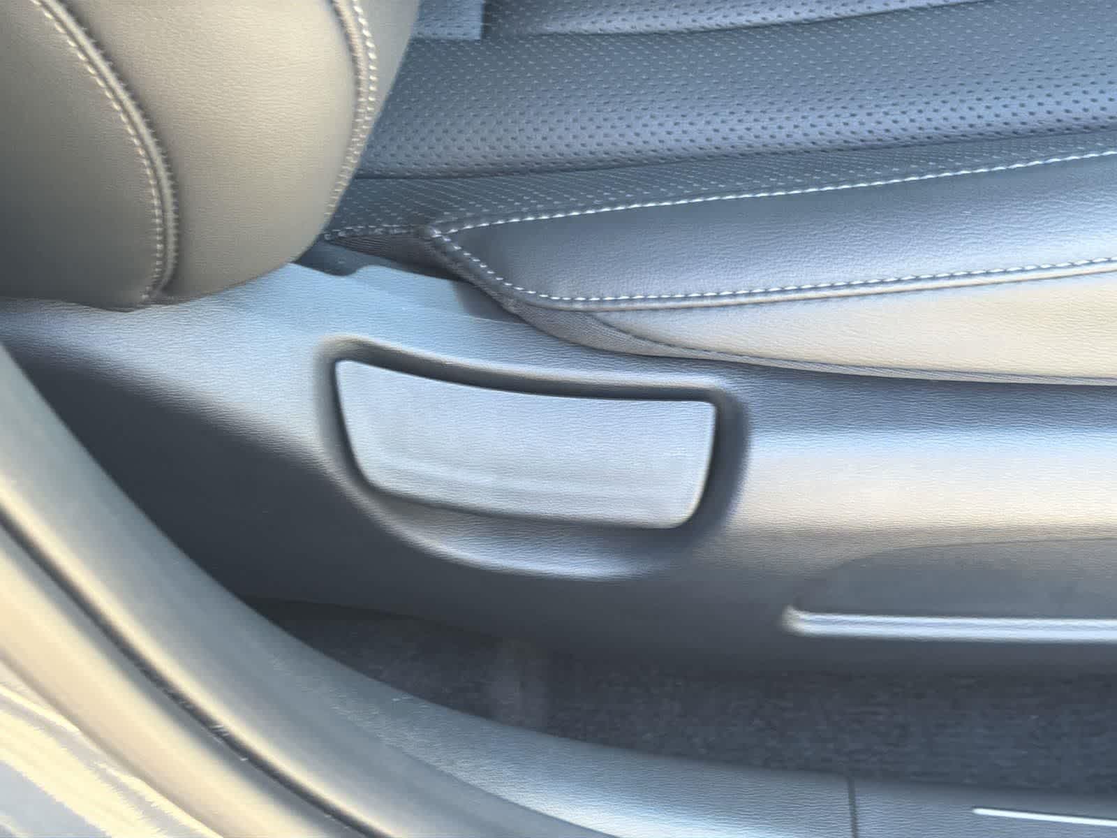 Thumbnail: 2025 Hyundai Elantra - 35