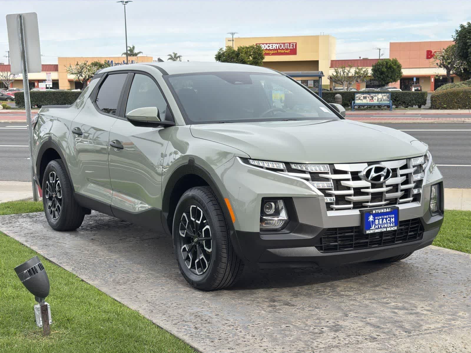 Thumbnail: 2022 Hyundai Santa Cruz - 8