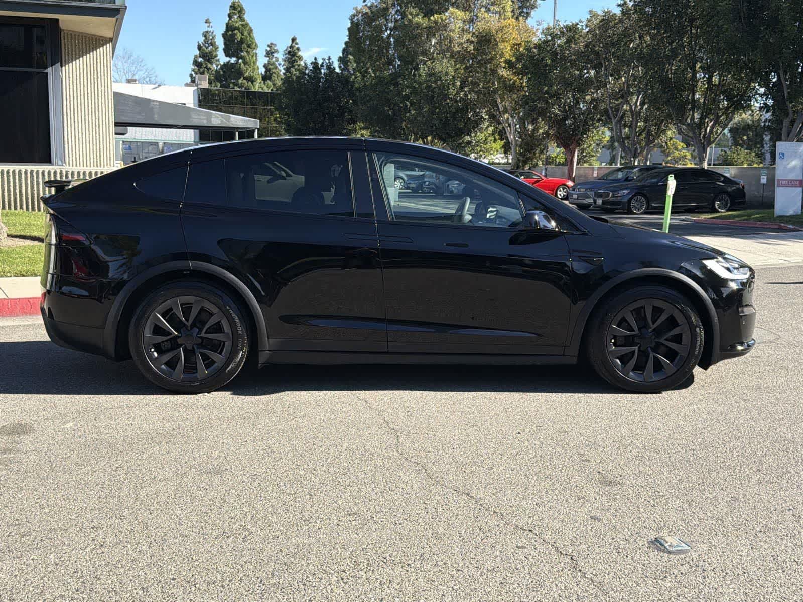 Thumbnail: 2022 Tesla Model X - 3