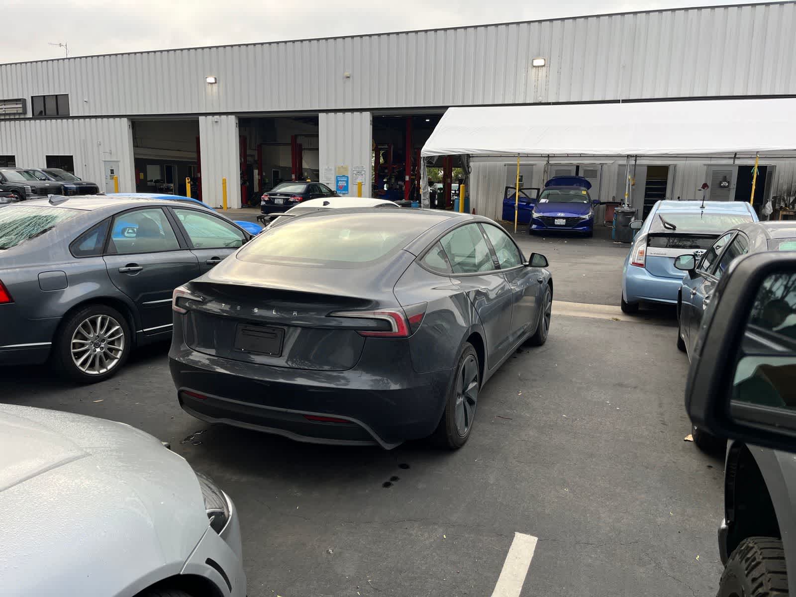 Thumbnail: 2025 Tesla Model 3 - 3