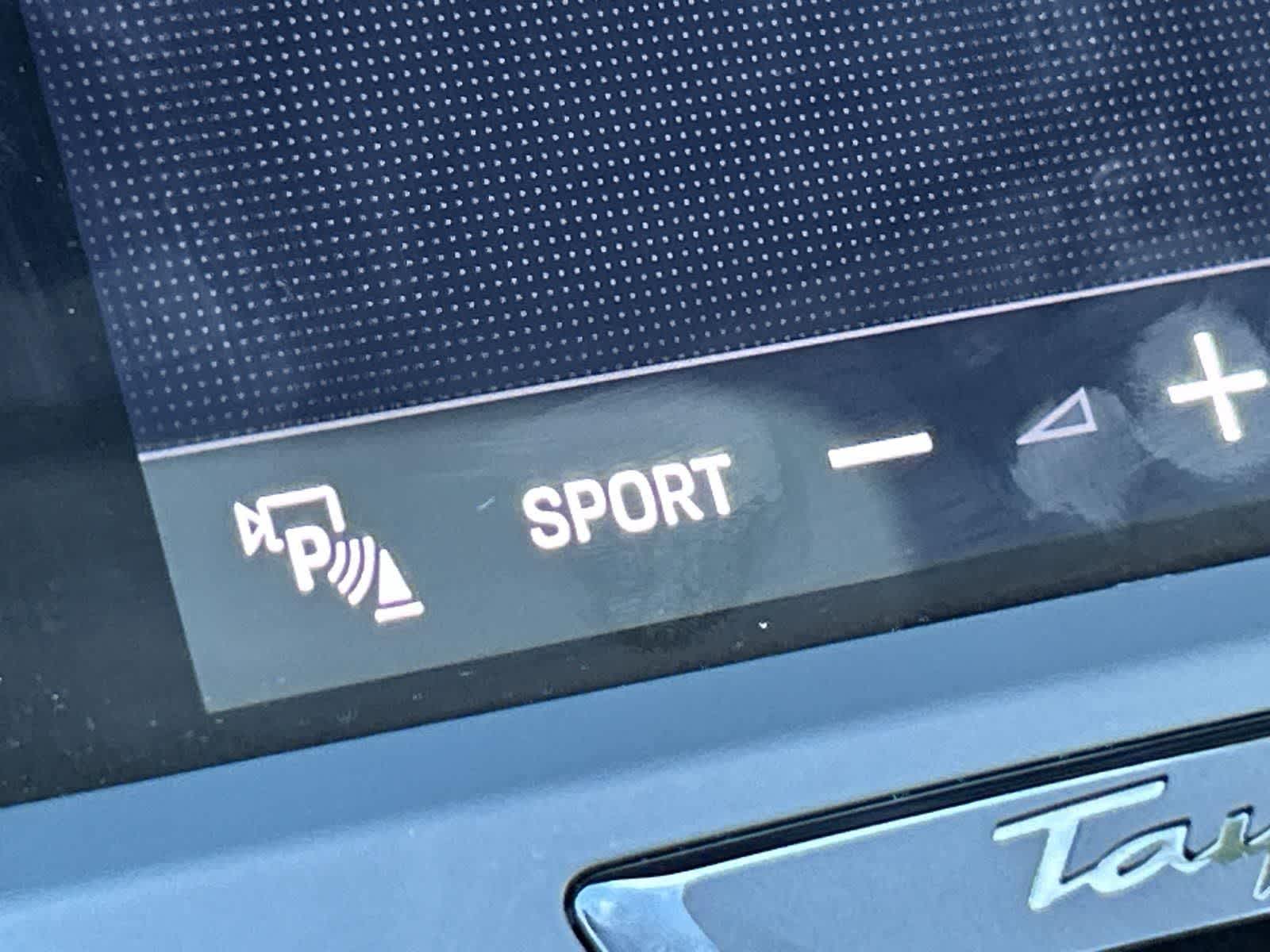 Thumbnail: 2023 Porsche Taycan - 21