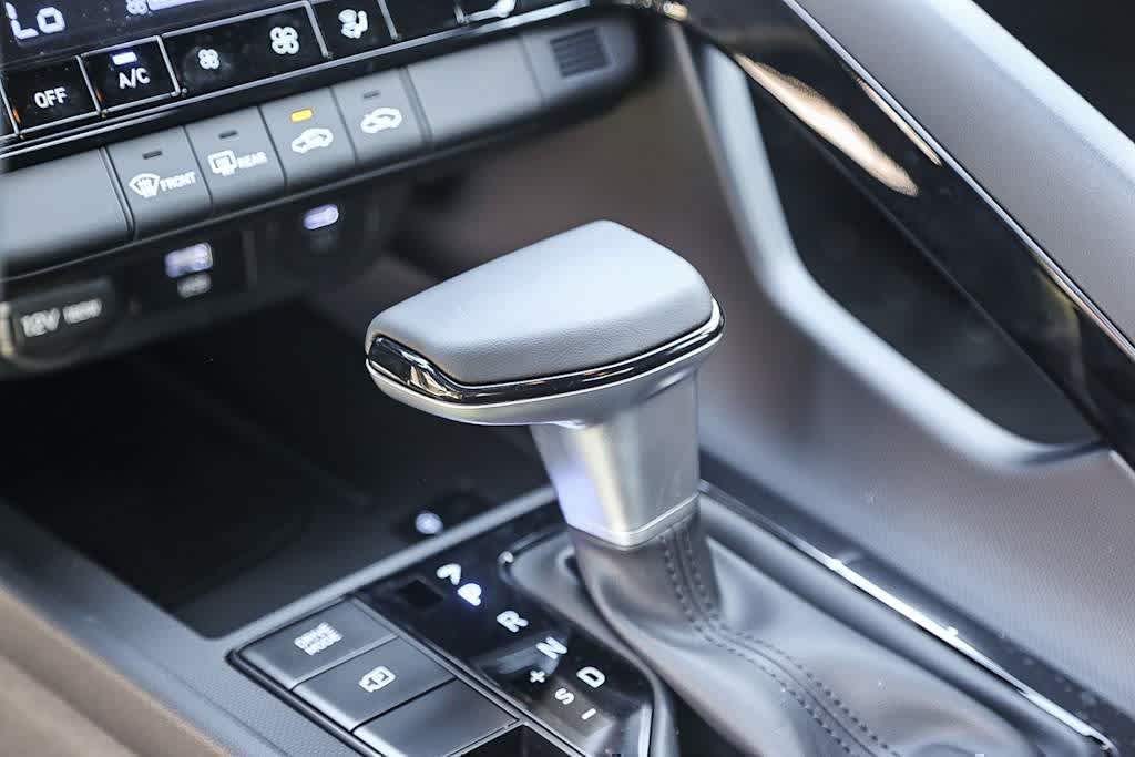 Thumbnail: 2026 Hyundai Elantra - 19